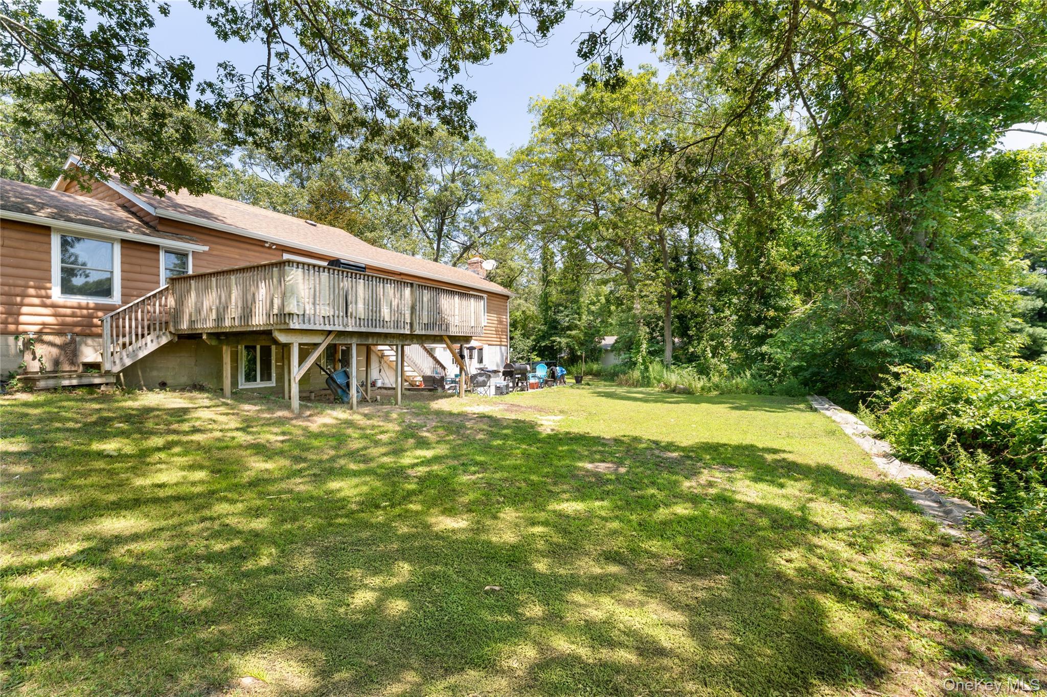 Single Family Garden Suffolk County, NY 11778, MLS-895821-10