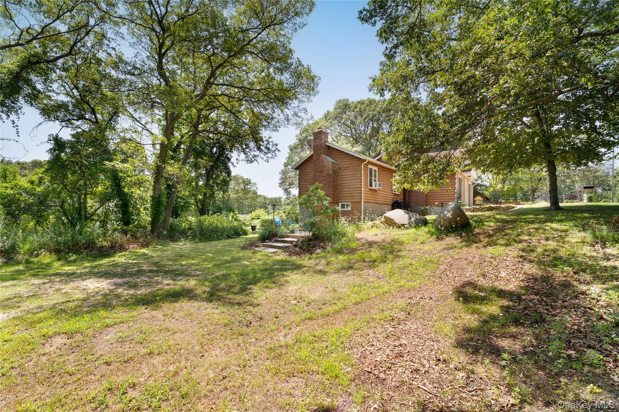 Single Family Garden Suffolk County, NY 11778, MLS-895821-9