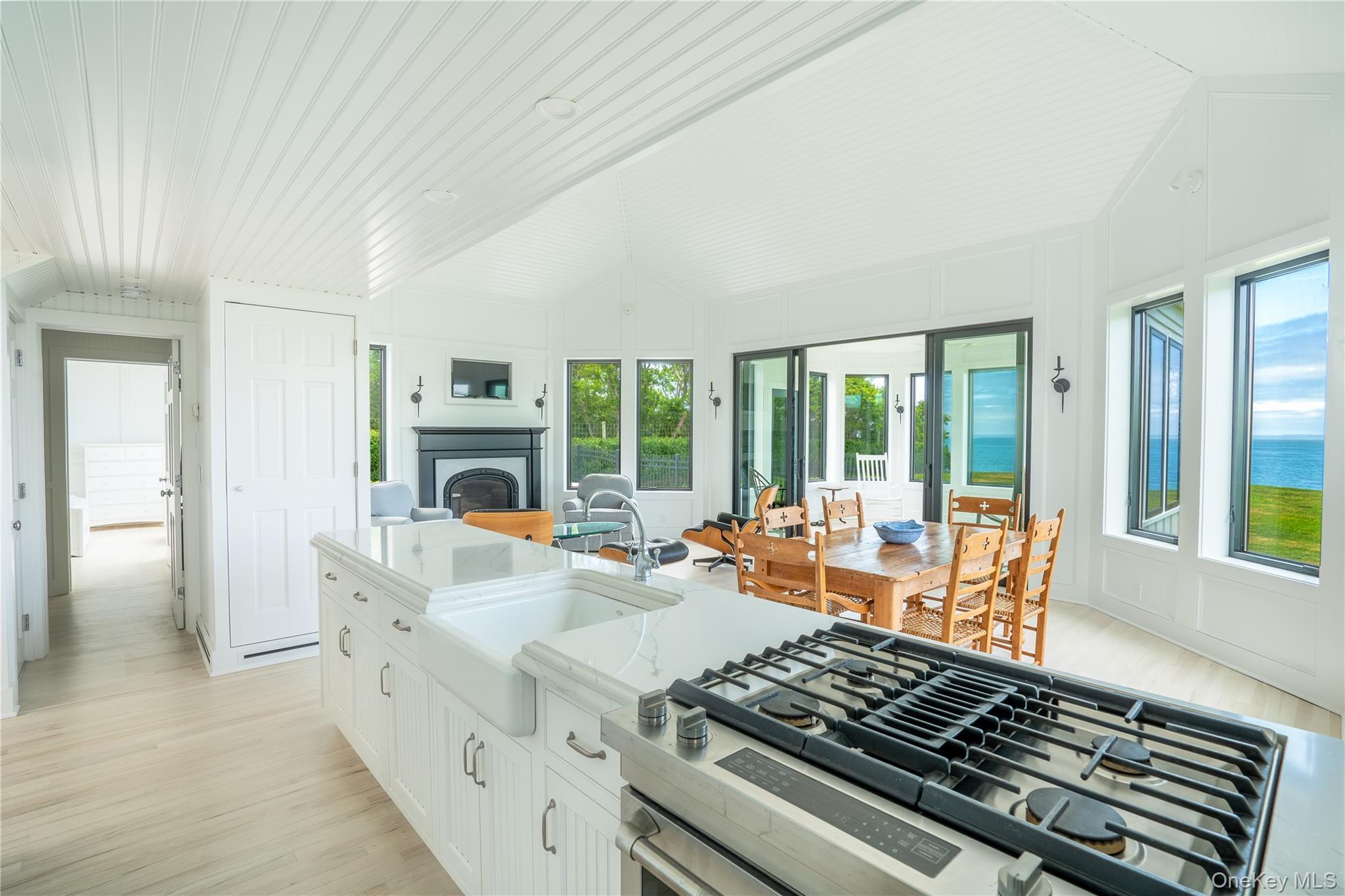 Single Family Main Suffolk County, NY 11957, MLS-895848-7