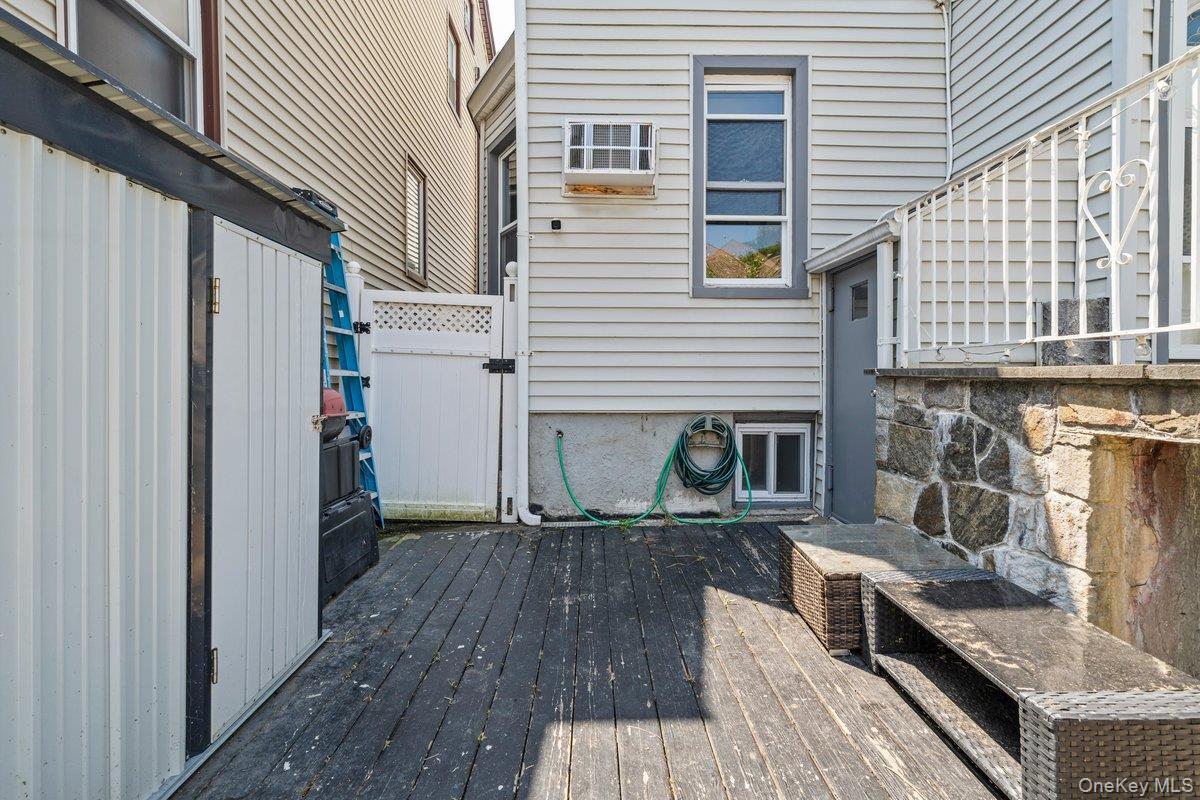 Single Family Clarence  Bronx, NY 10465, MLS-895881-32