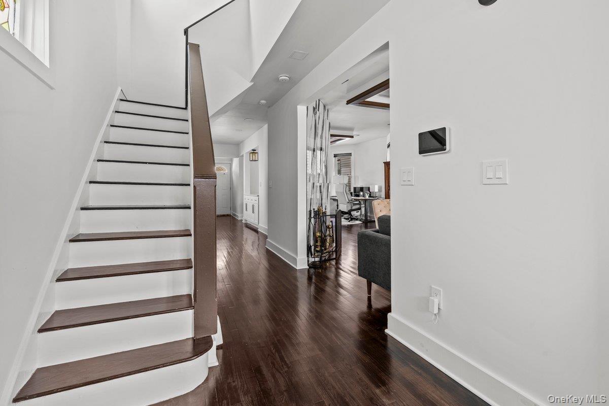 Single Family Clarence  Bronx, NY 10465, MLS-895881-6