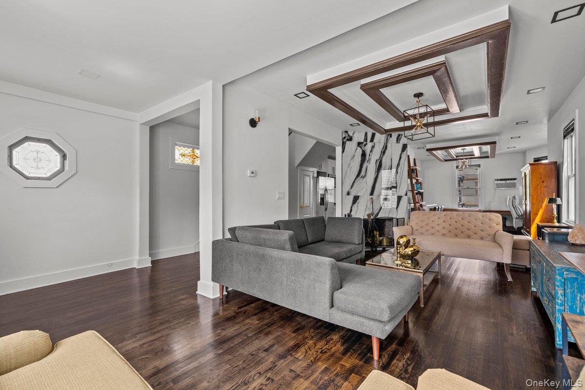 Single Family Clarence  Bronx, NY 10465, MLS-895881-7