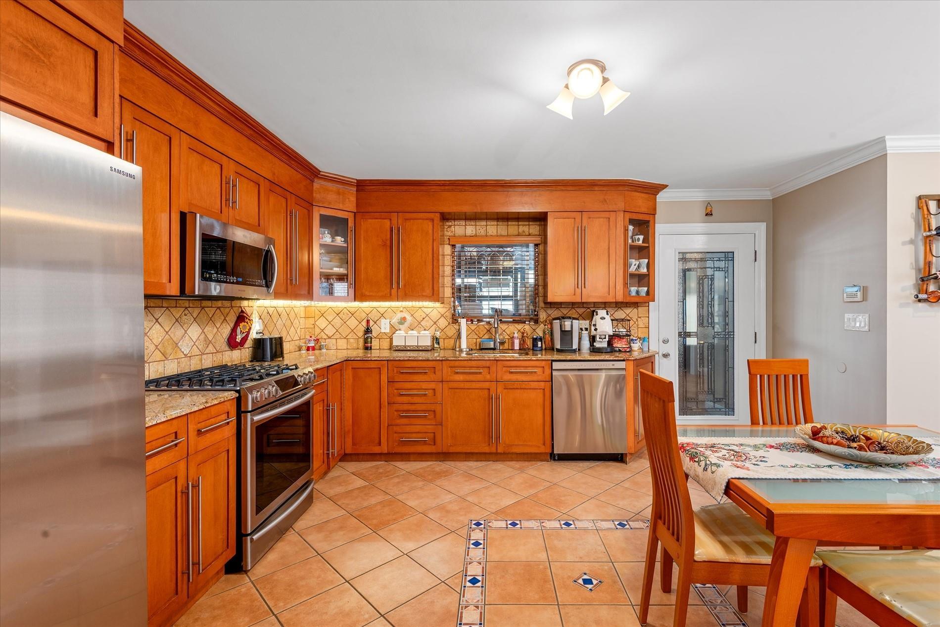 Single Family 74th  Queens, NY 11370, MLS-895926-11