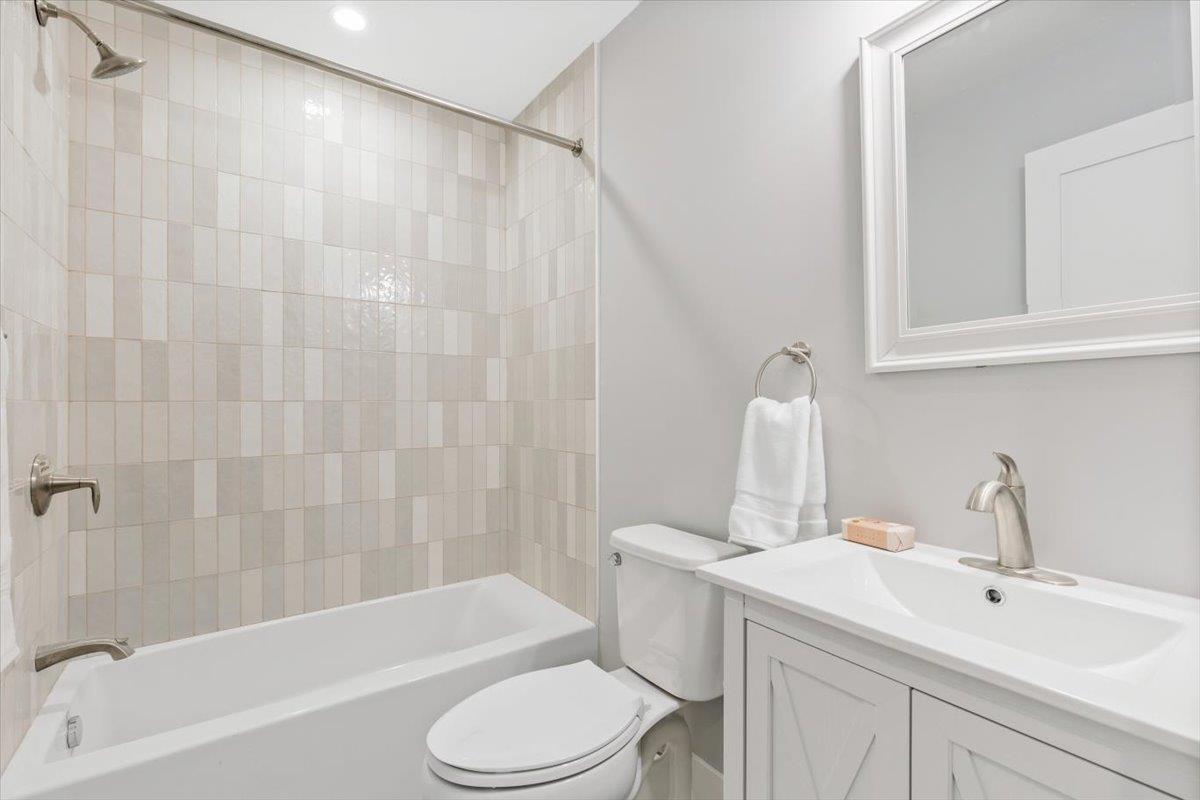 Single Family Nodine Westchester County, NY 10706, MLS-895934-17