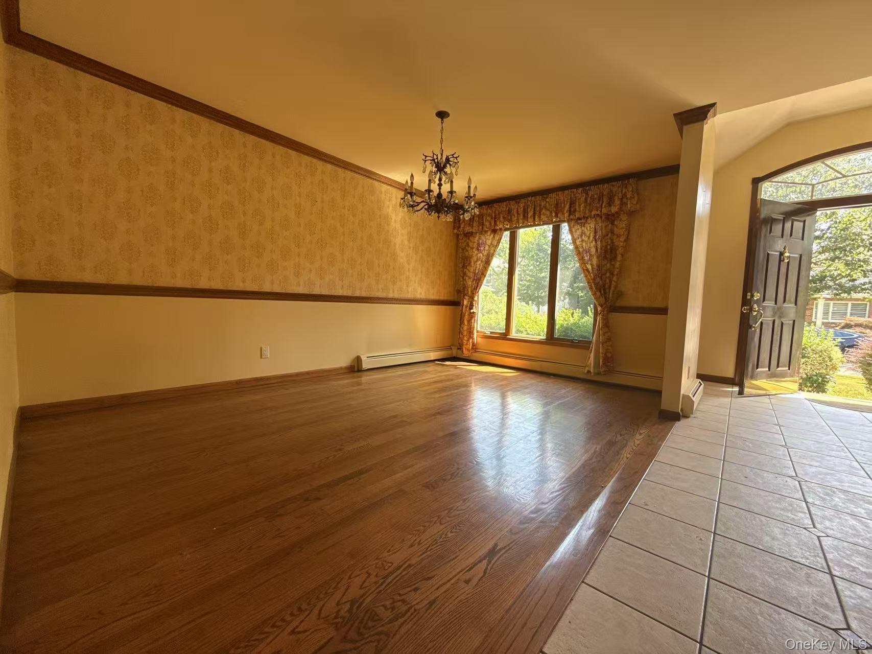 Single Family Oakdale Nassau County, NY 11577, MLS-896022-14