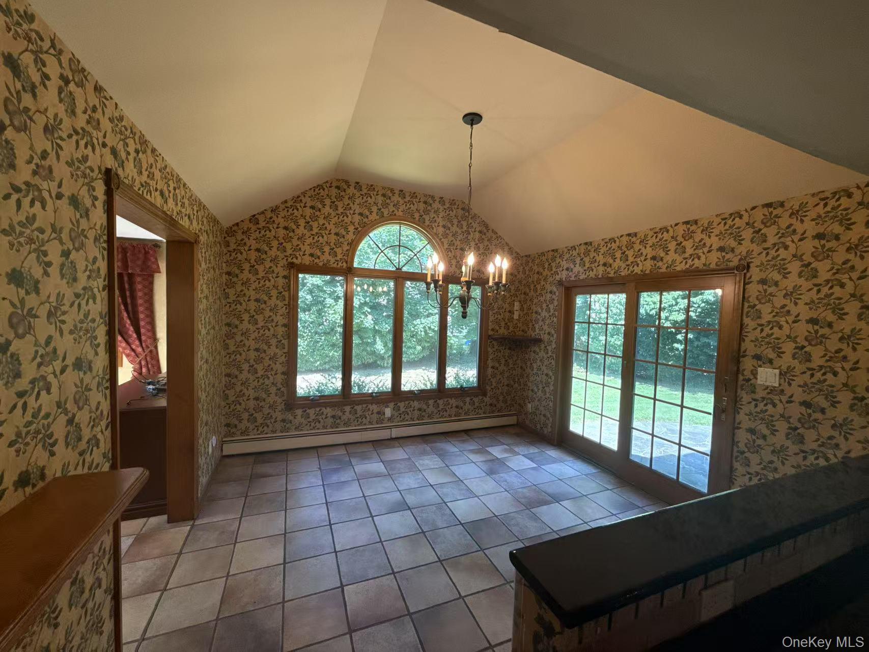 Single Family Oakdale Nassau County, NY 11577, MLS-896022-16