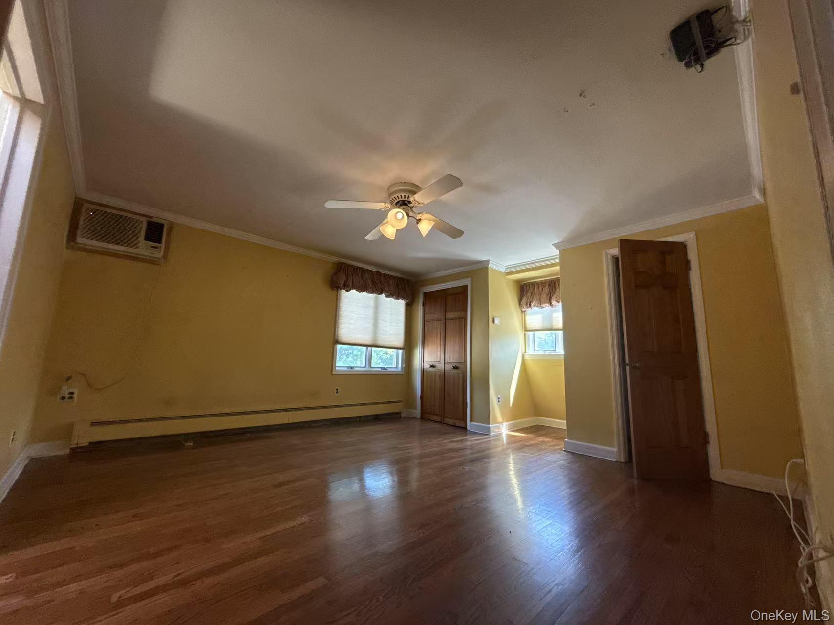 Single Family Oakdale Nassau County, NY 11577, MLS-896022-19