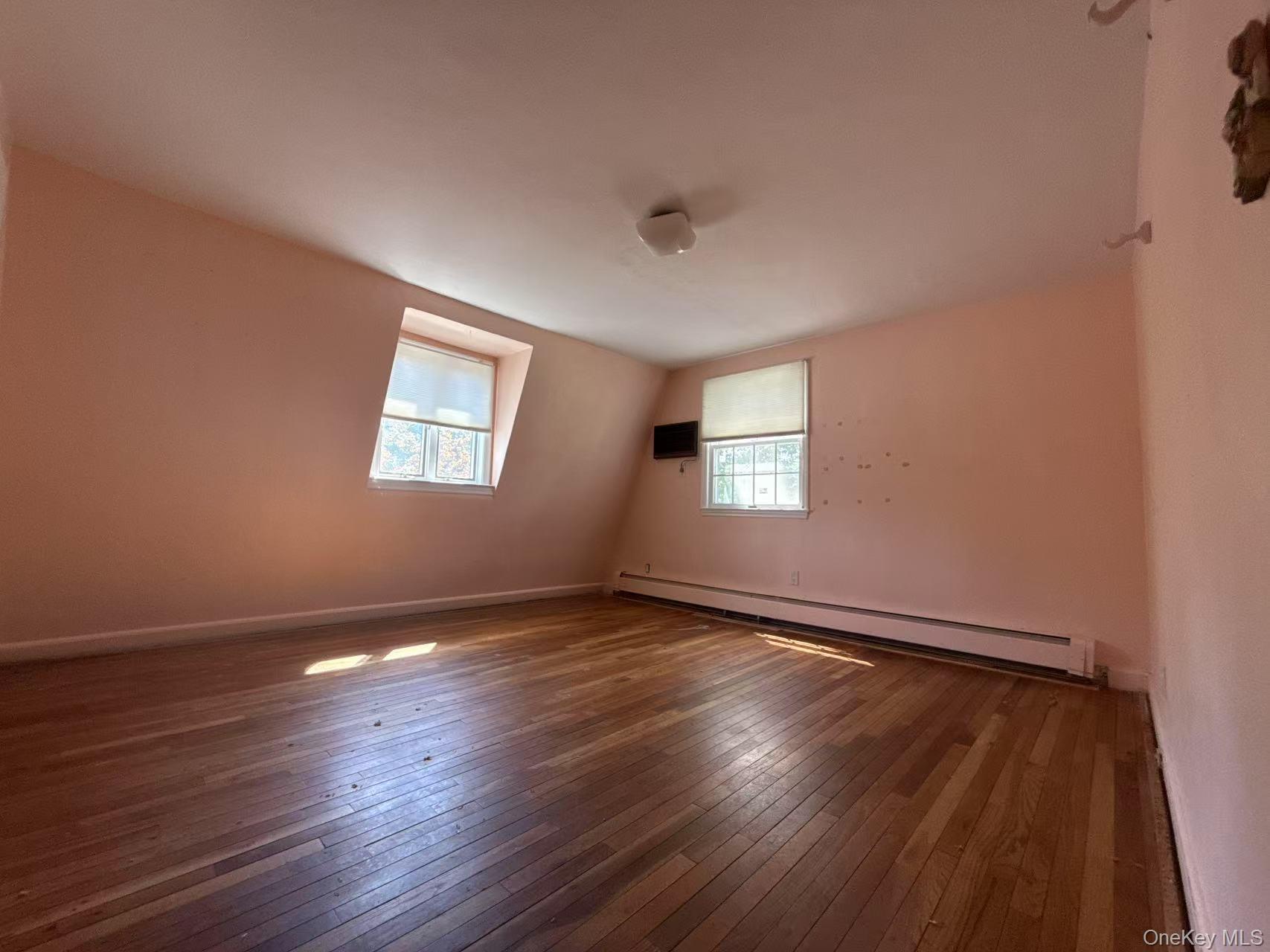 Single Family Oakdale Nassau County, NY 11577, MLS-896022-23