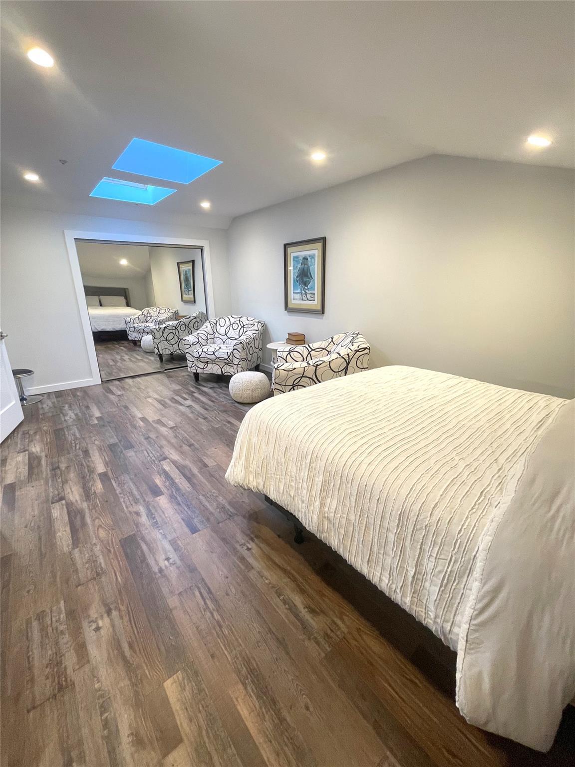 Condo Pameeches Path  Suffolk County, NY 11940, MLS-896048-27