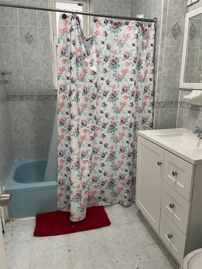 Apartment Amboy  Brooklyn, NY 11212, MLS-896068-11