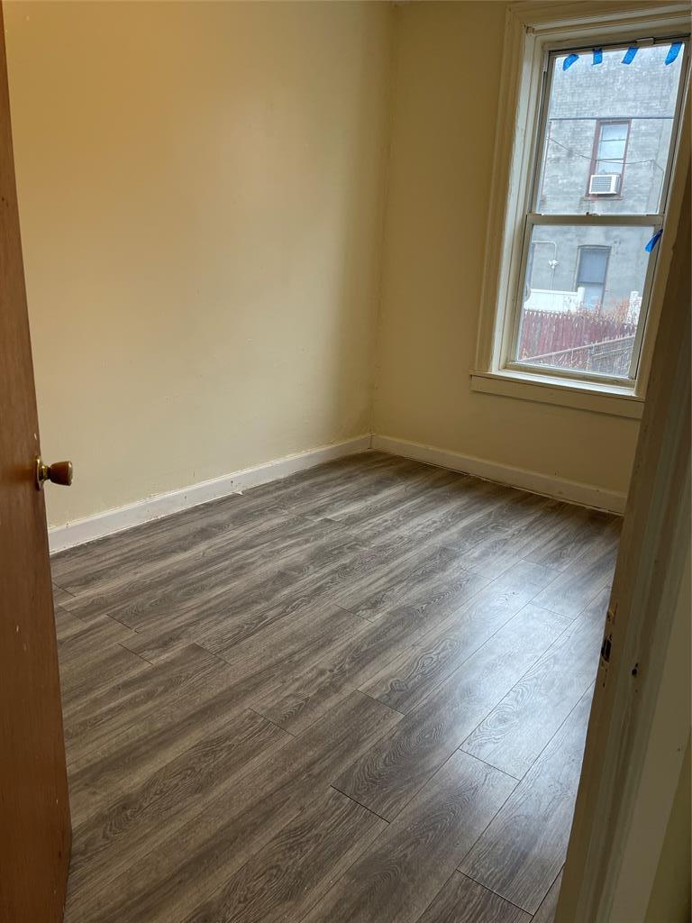 Apartment Amboy  Brooklyn, NY 11212, MLS-896068-8
