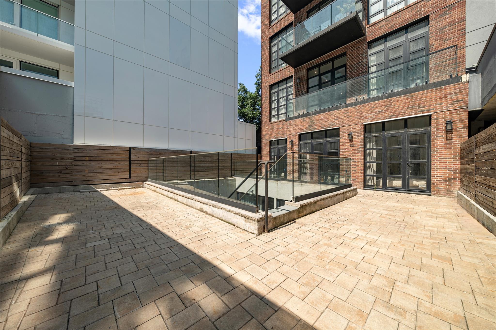 Condo 32nd  Queens, NY 11101, MLS-896071-15