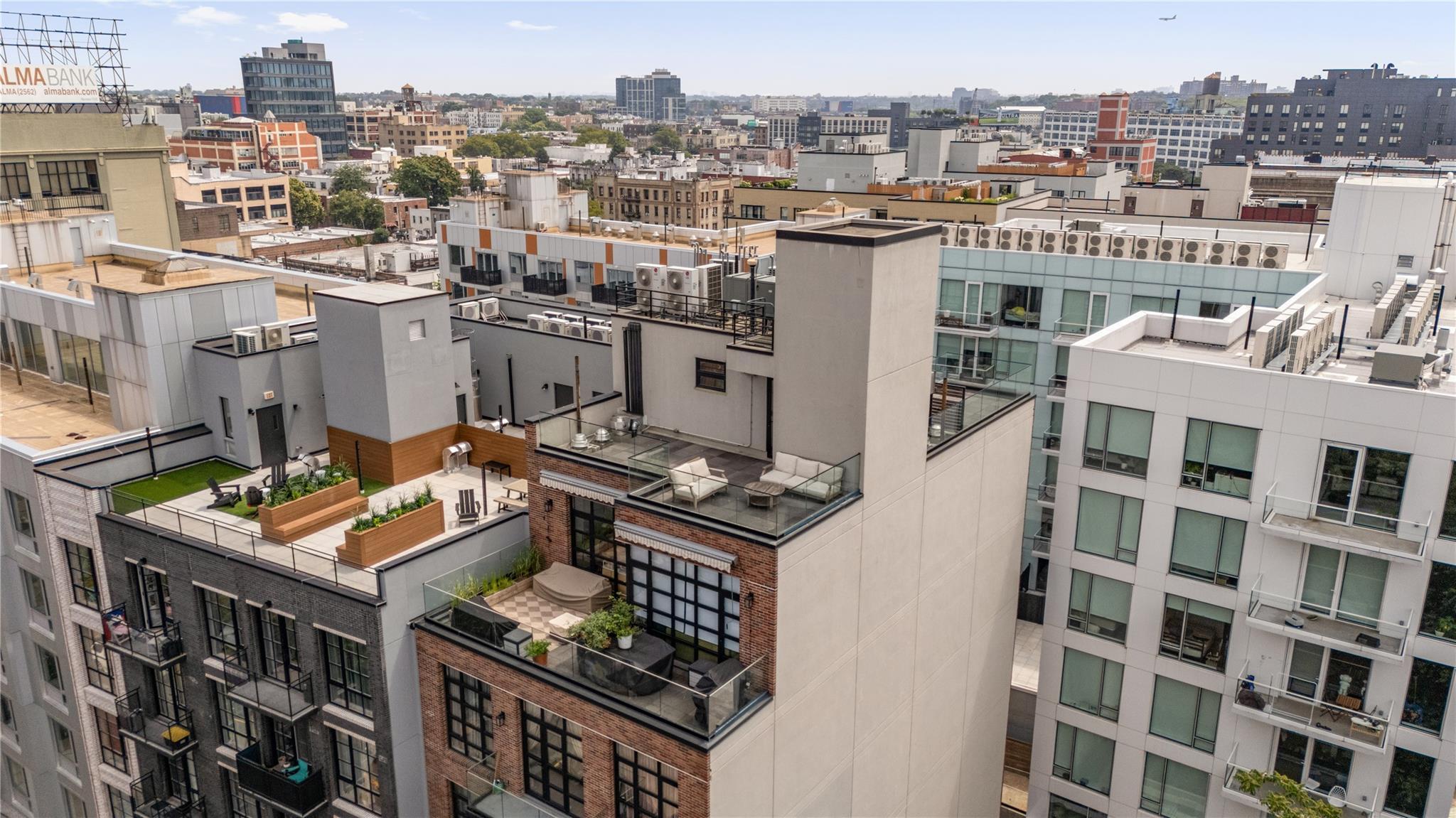 Condo 32nd  Queens, NY 11101, MLS-896071-33
