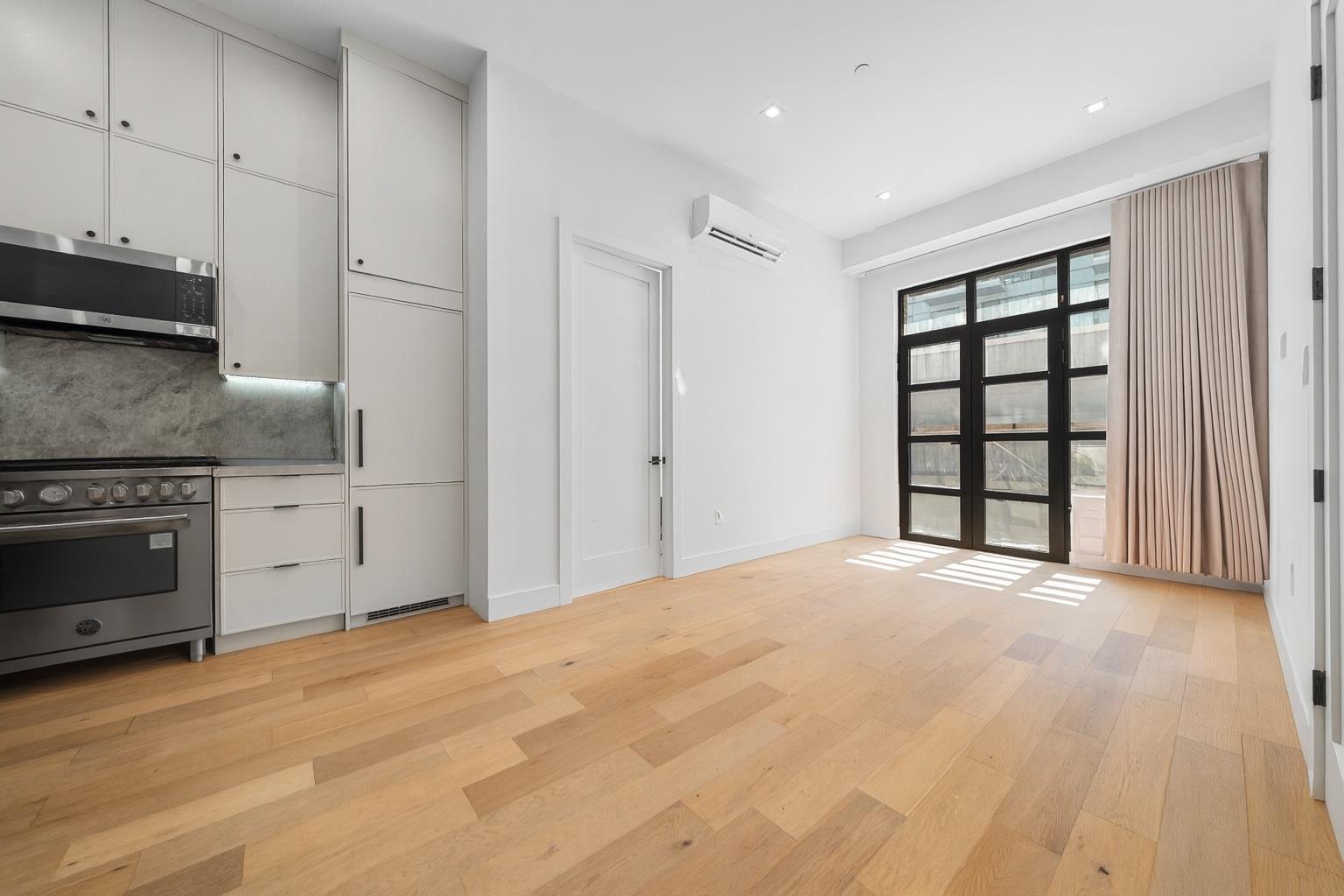 Condo 32nd  Queens, NY 11101, MLS-896071-5