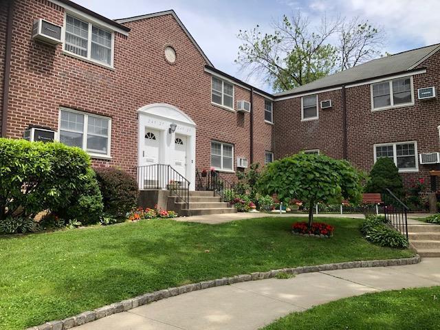 Coop 64th  Queens, NY 11362, MLS-896084-3