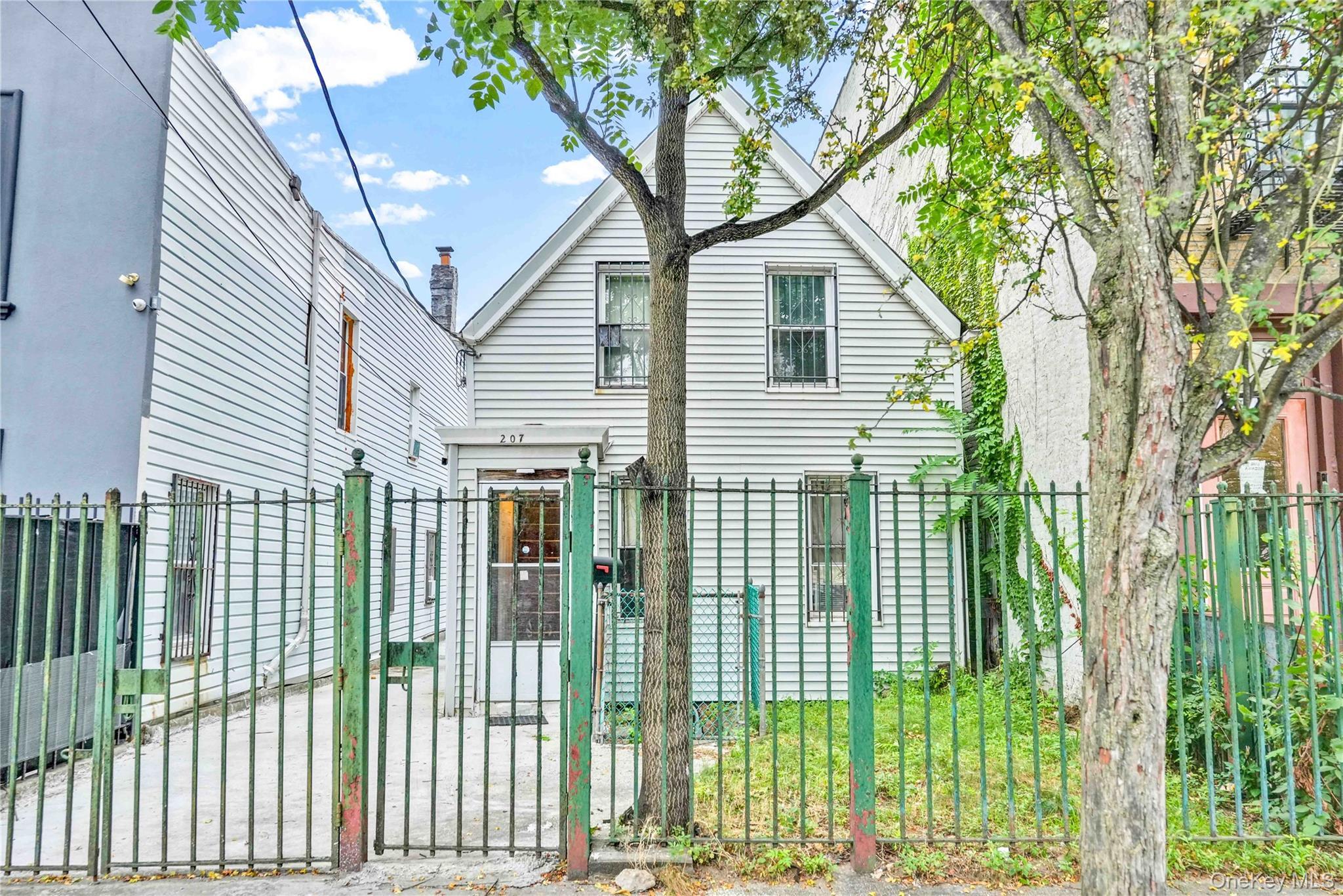Single Family Bradford  Brooklyn, NY 11207, MLS-896102-3