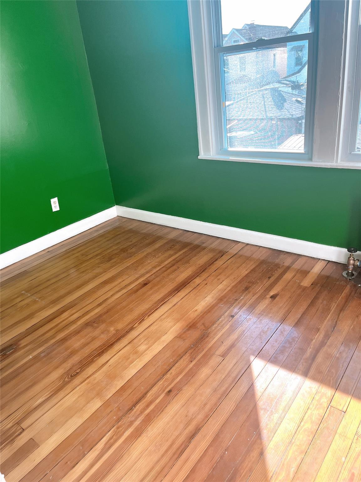 Single Family 125th Queens, NY 11419, MLS-896132-8