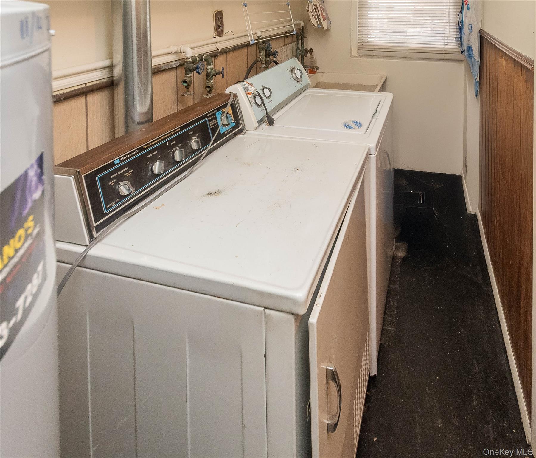 Single Family Vincent  Bronx, NY 10465, MLS-896141-5