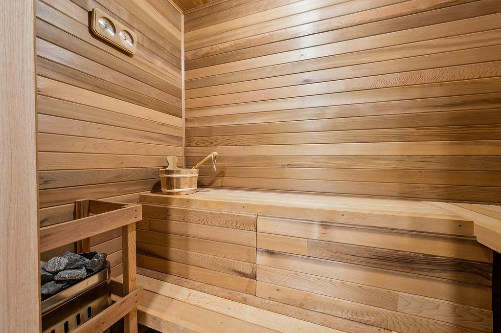 Single Family 60th  Queens, NY 11362, MLS-896180-31