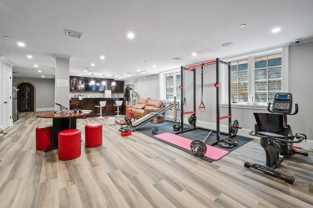 Single Family 60th  Queens, NY 11362, MLS-896180-32