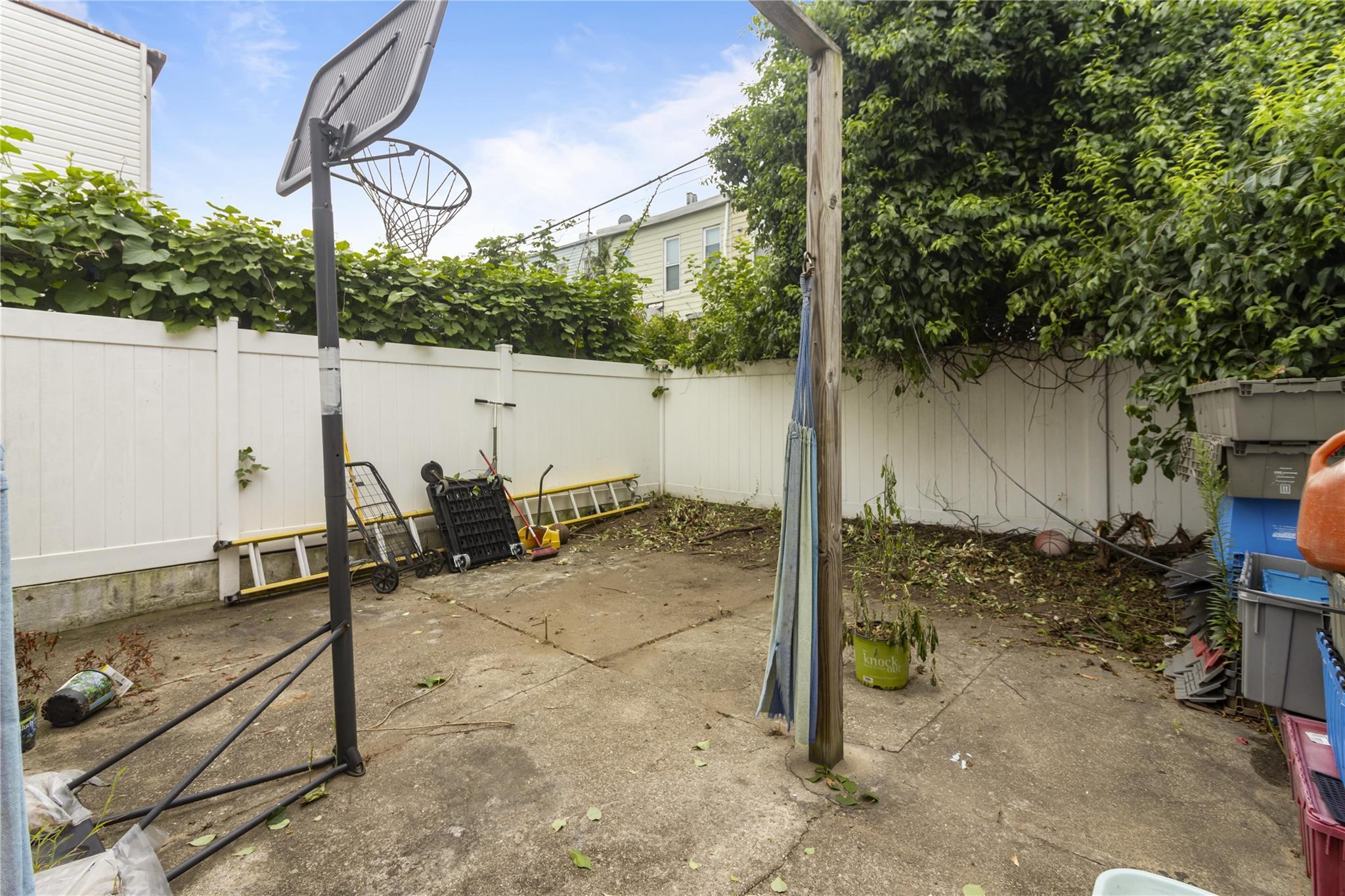 Single Family Euclid  Brooklyn, NY 11208, MLS-896193-12