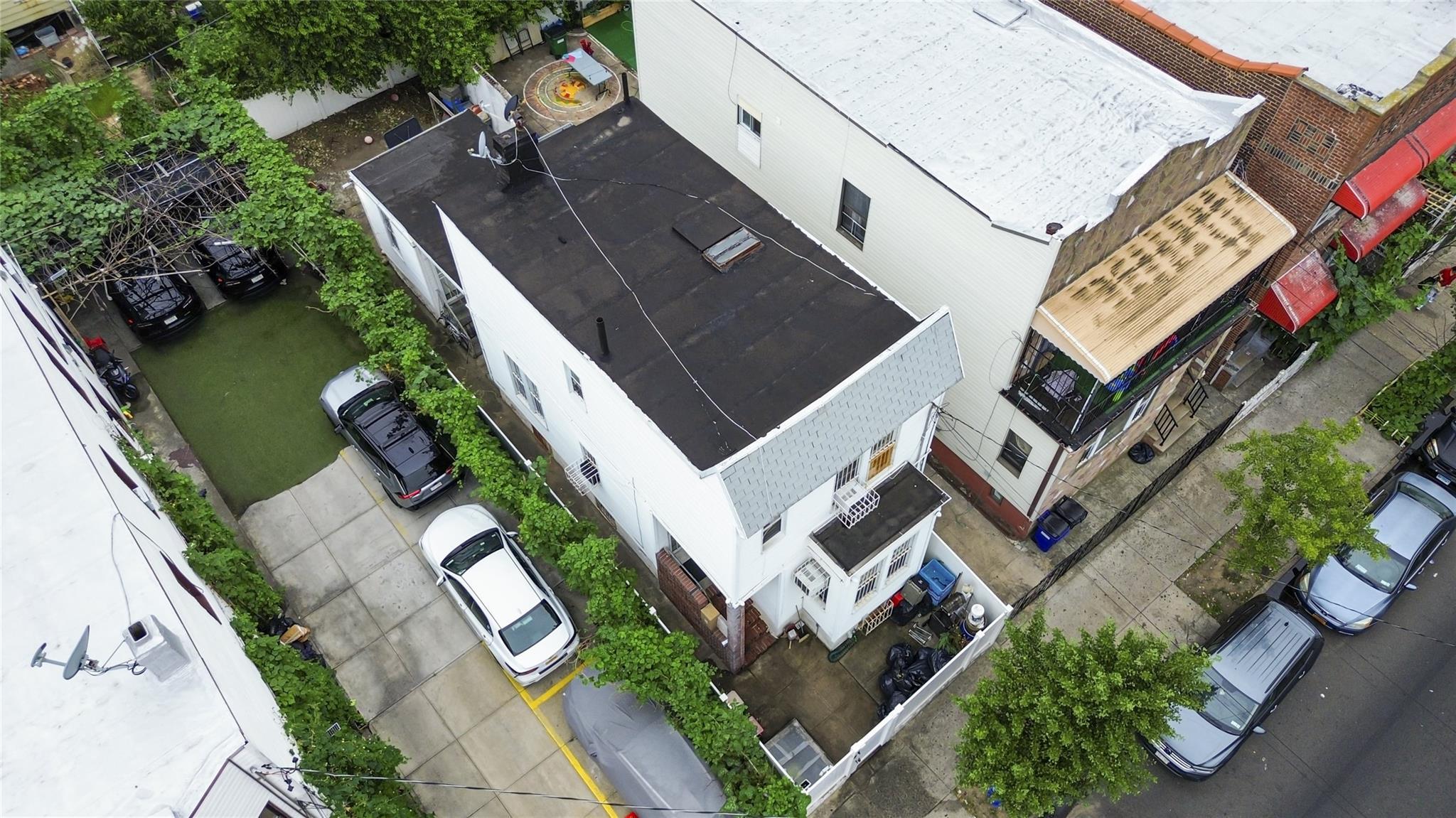 Single Family Euclid  Brooklyn, NY 11208, MLS-896193-5