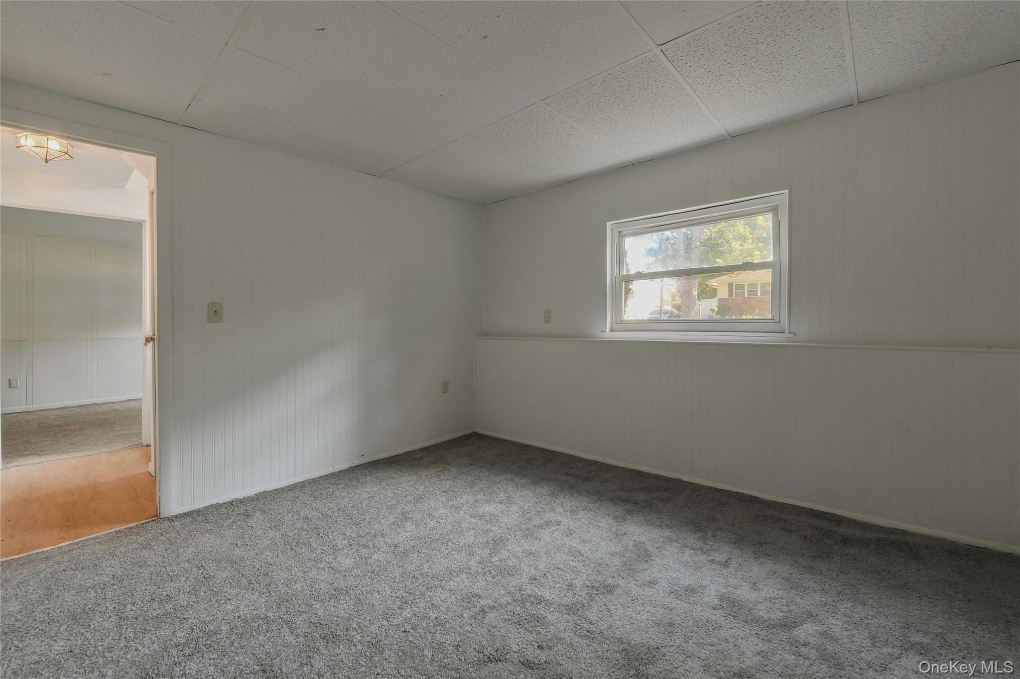 Single Family Beechwood Suffolk County, NY 11967, MLS-896199-6