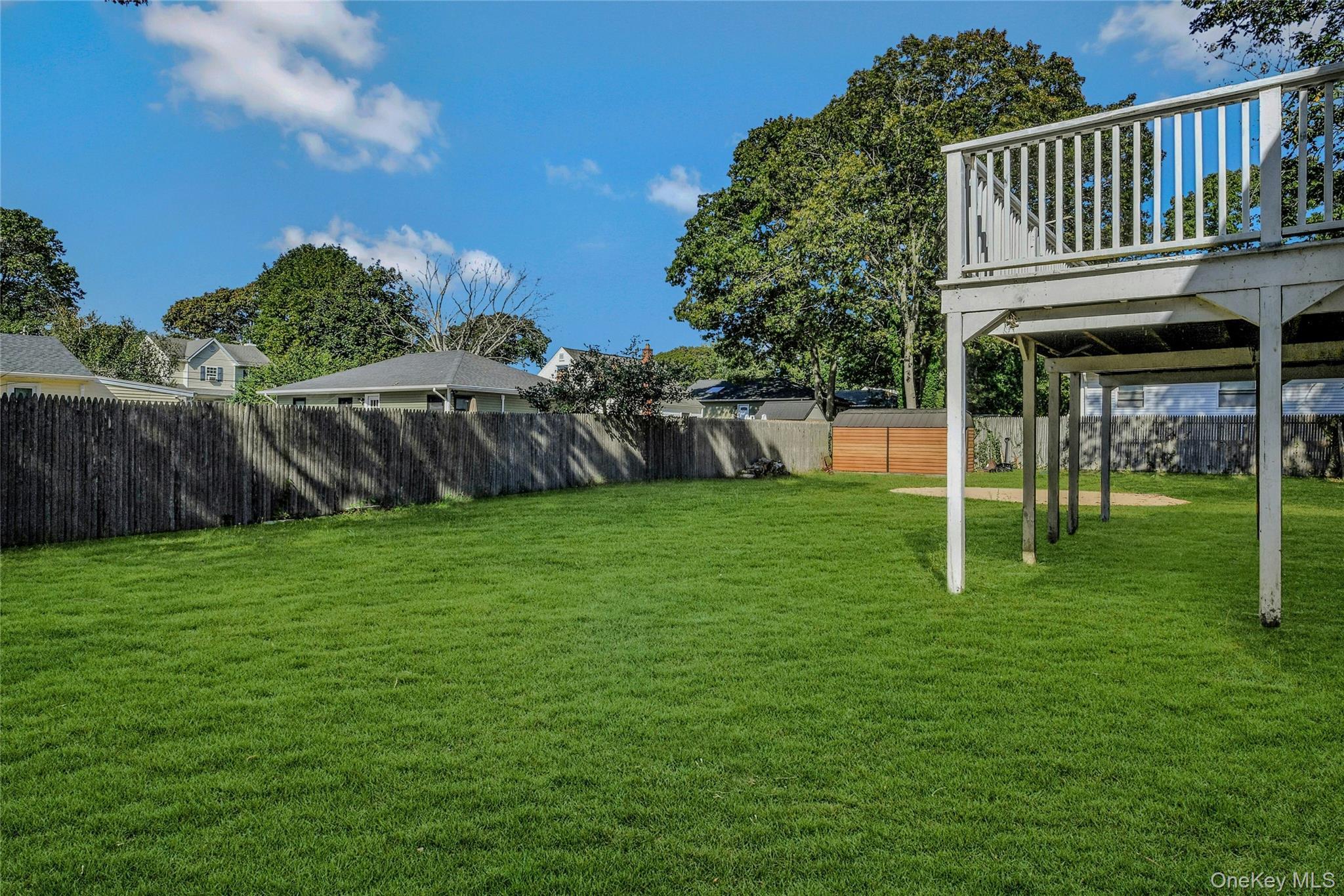 Single Family Beechwood  Suffolk County, NY 11967, MLS-896199-8