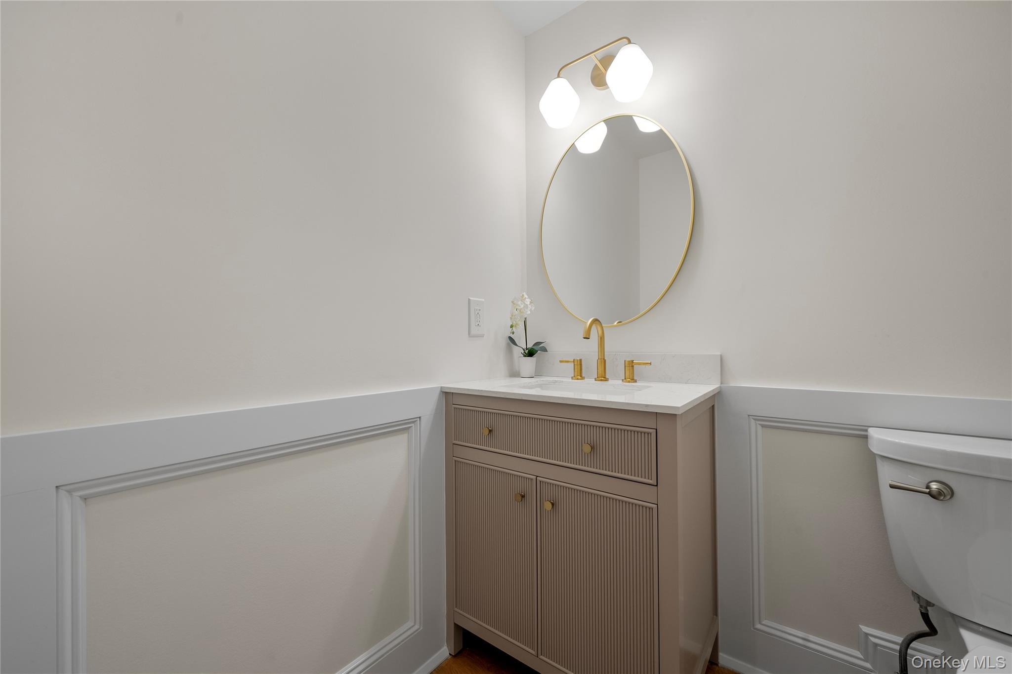 Single Family Fairview Suffolk County, NY 11705, MLS-896230-20