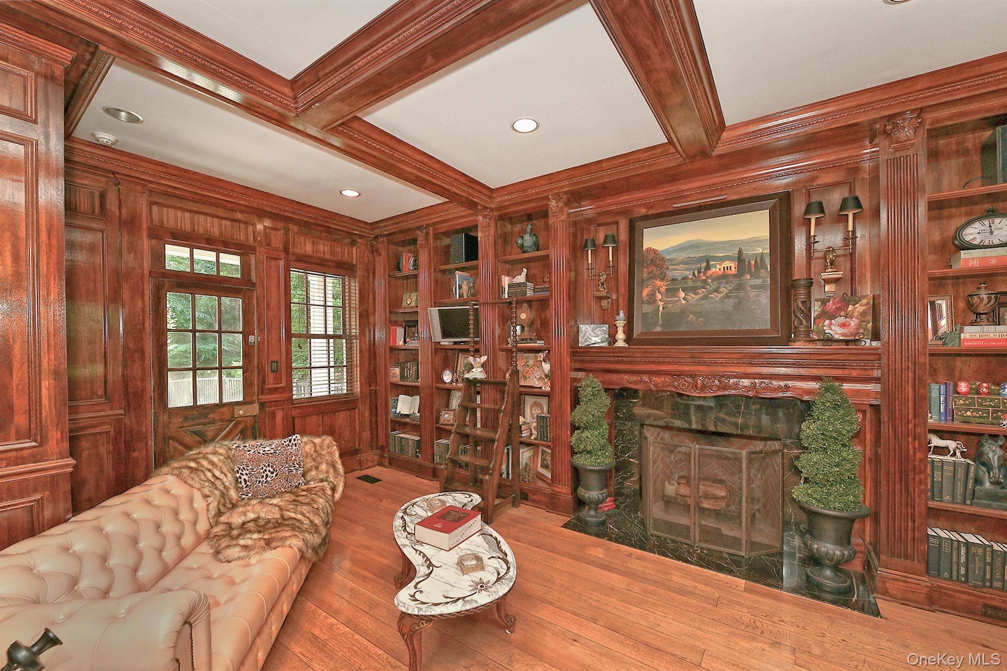 Single Family Round Swamp Suffolk County, NY 11747, MLS-896248-20