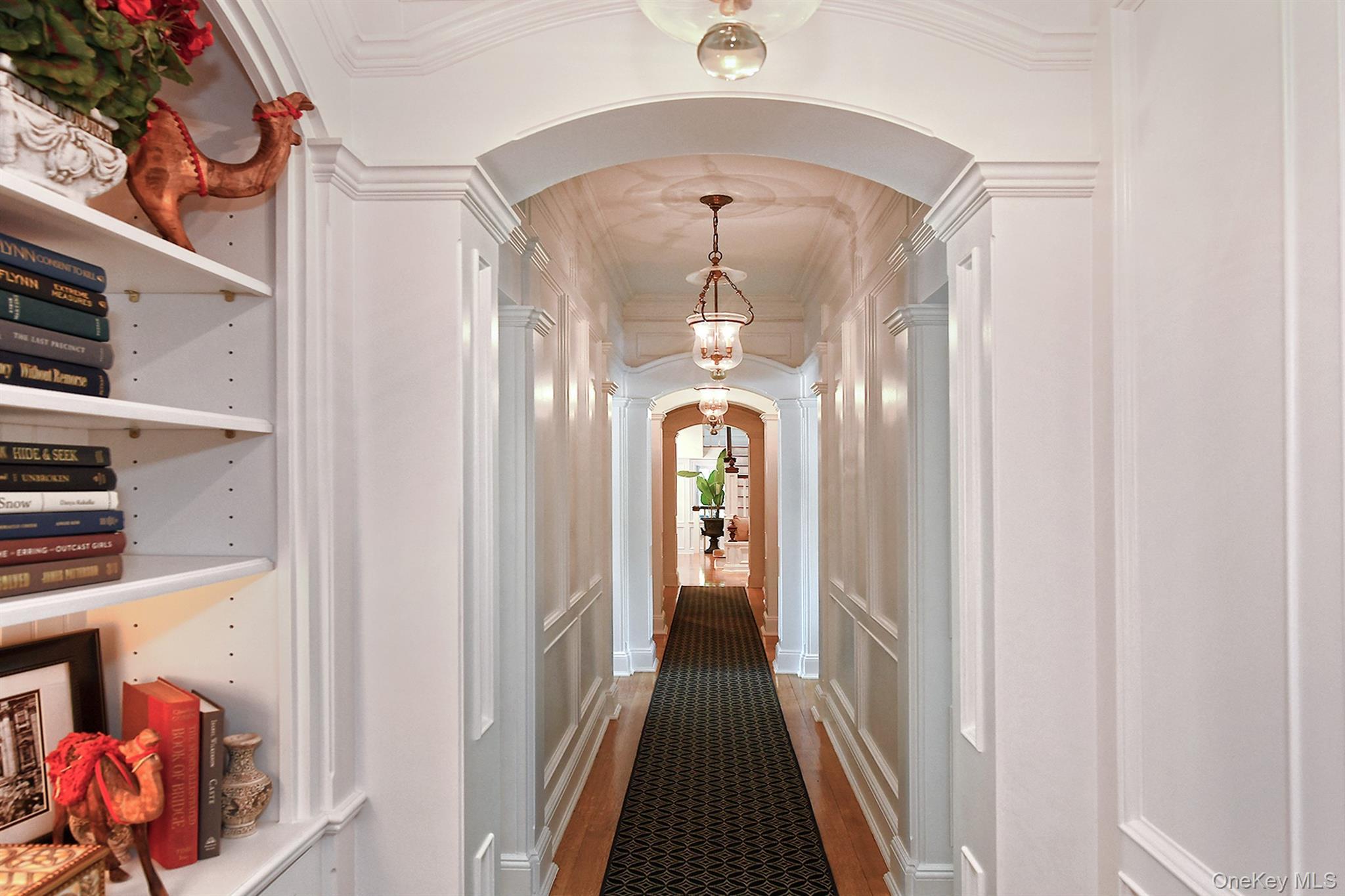 Single Family Round Swamp Suffolk County, NY 11747, MLS-896248-24