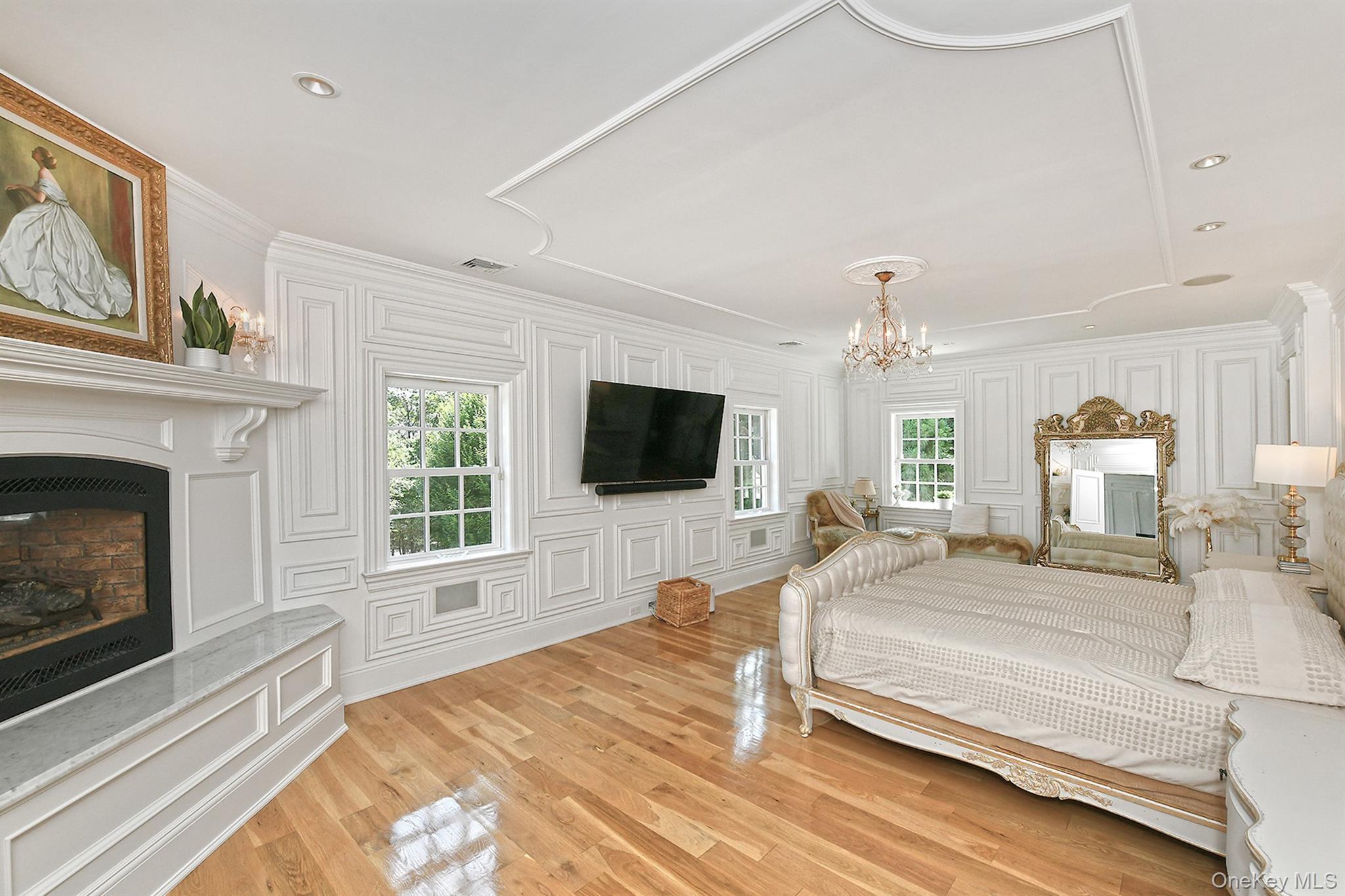 Single Family Round Swamp Suffolk County, NY 11747, MLS-896248-28