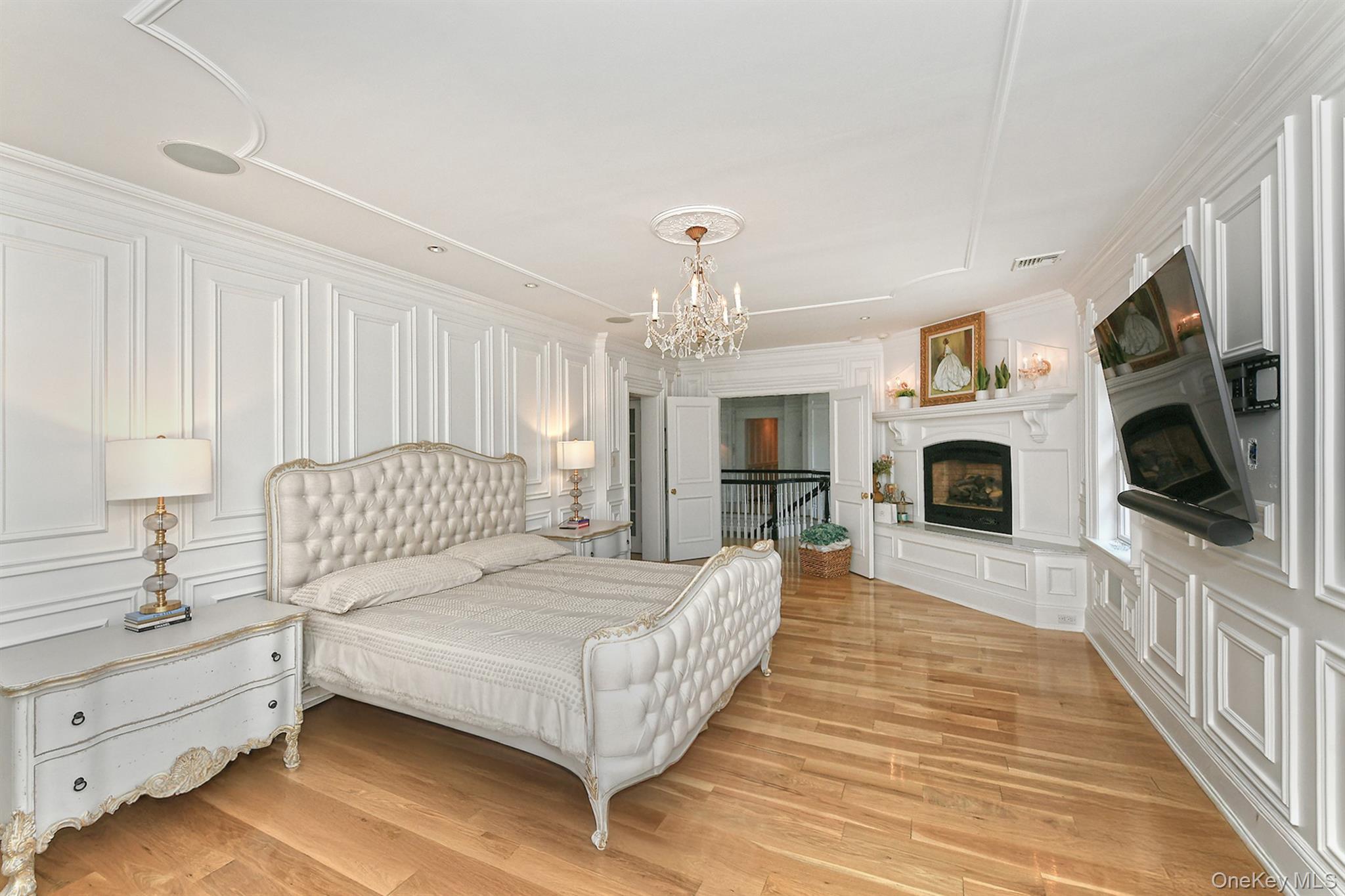 Single Family Round Swamp Suffolk County, NY 11747, MLS-896248-29