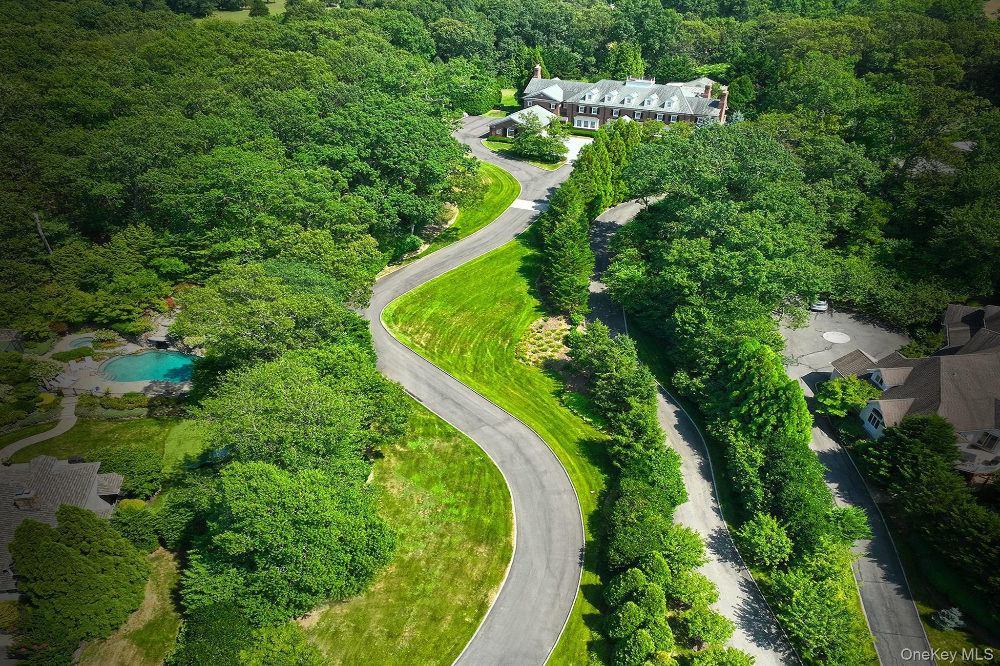 Single Family Round Swamp Suffolk County, NY 11747, MLS-896248-3