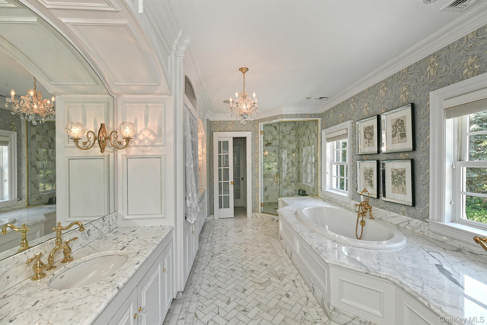 Single Family Round Swamp Suffolk County, NY 11747, MLS-896248-30