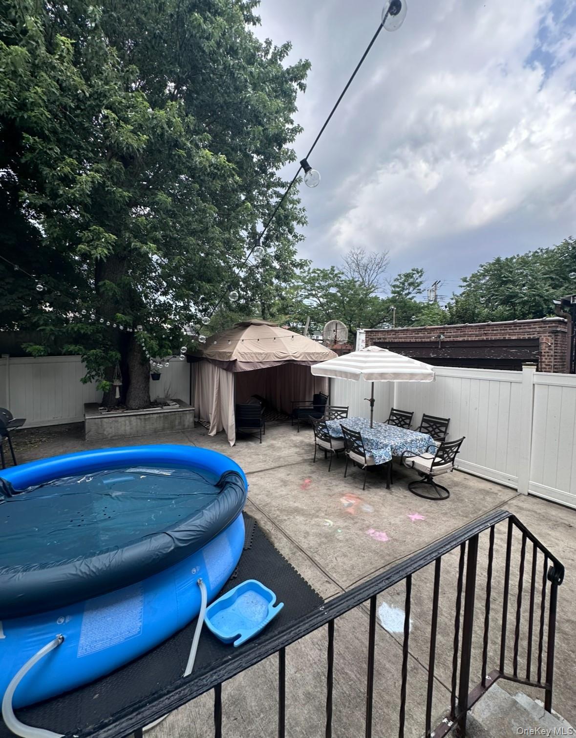 Single Family Plattwood  Queens, NY 11417, MLS-896284-5