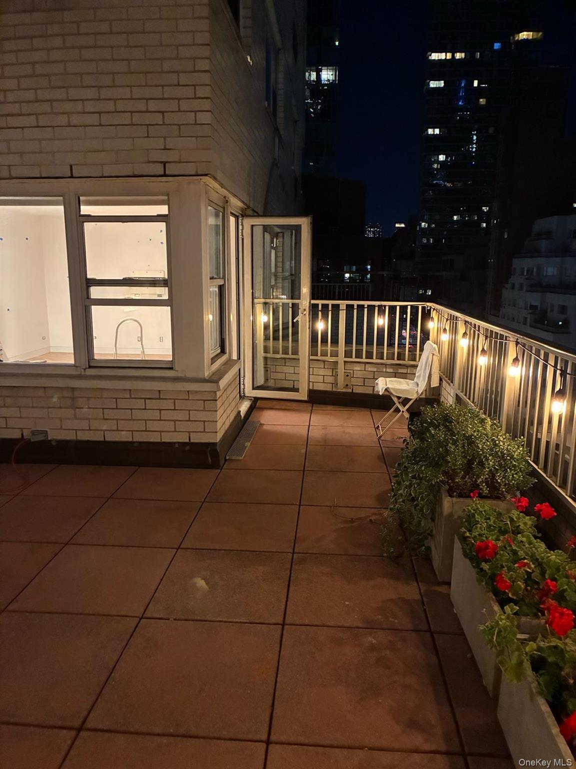 Apartment East 57th Manhattan, NY 10022, MLS-896290-20
