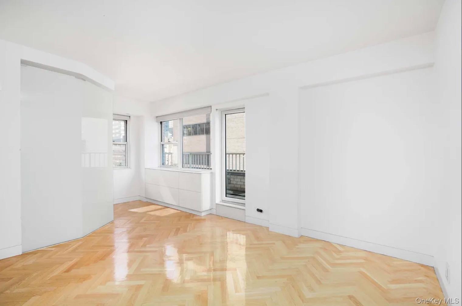 Apartment East 57th Manhattan, NY 10022, MLS-896290-8