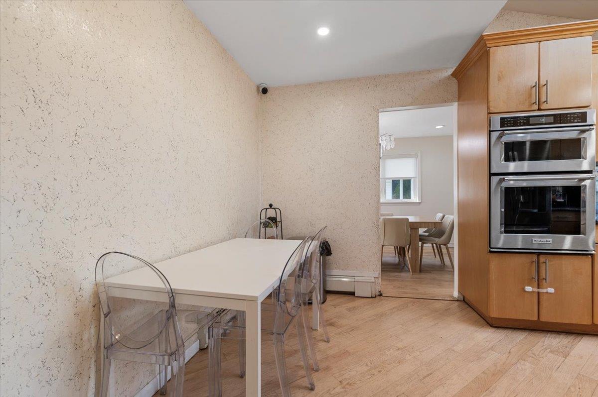 Single Family Eagle Nassau County, NY 11581, MLS-896344-10