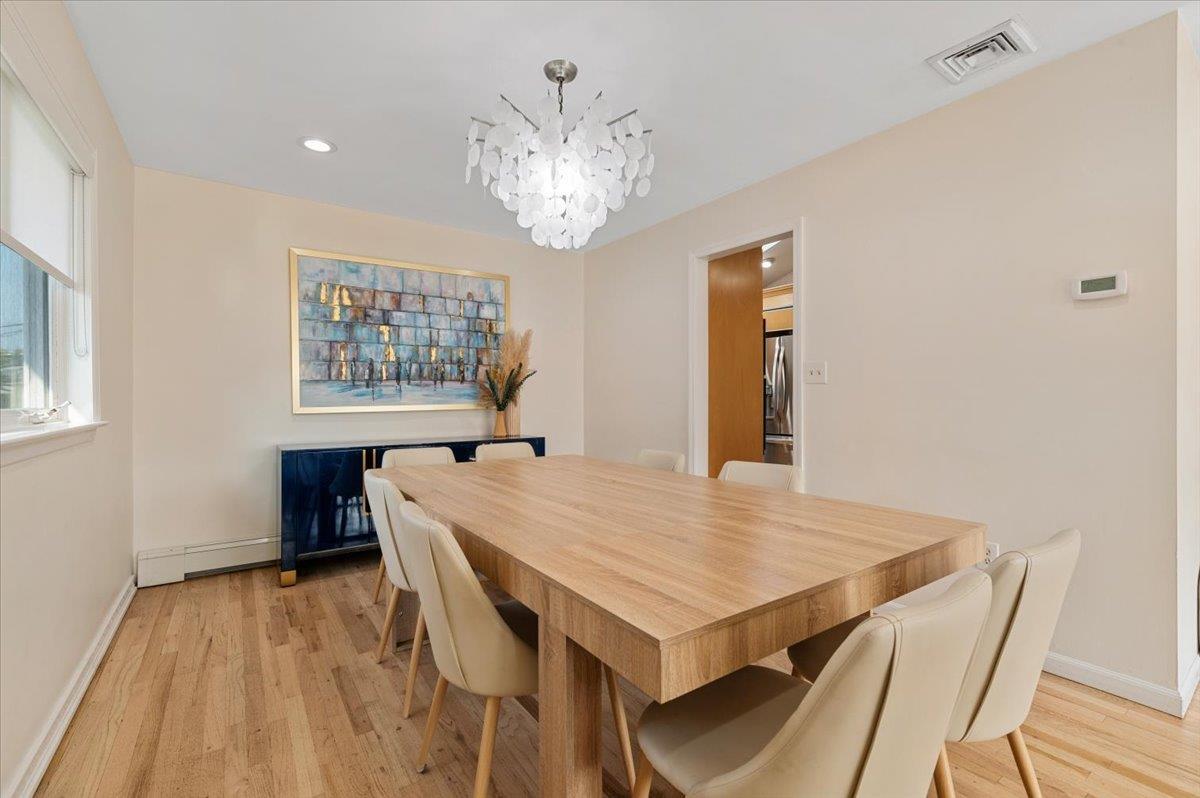 Single Family Eagle Nassau County, NY 11581, MLS-896344-7