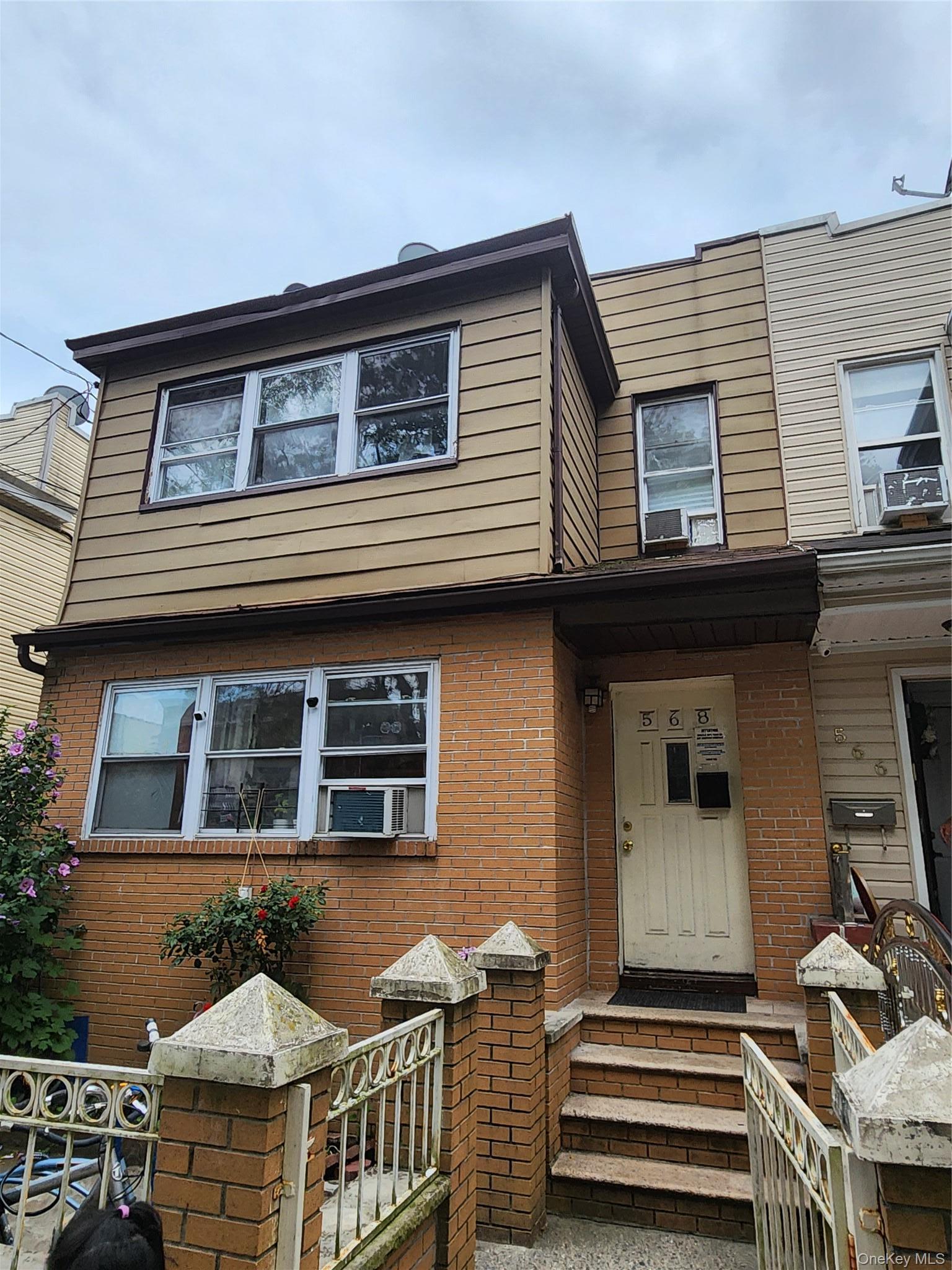 Single Family Drew  Brooklyn, NY 11208, MLS-896346-23