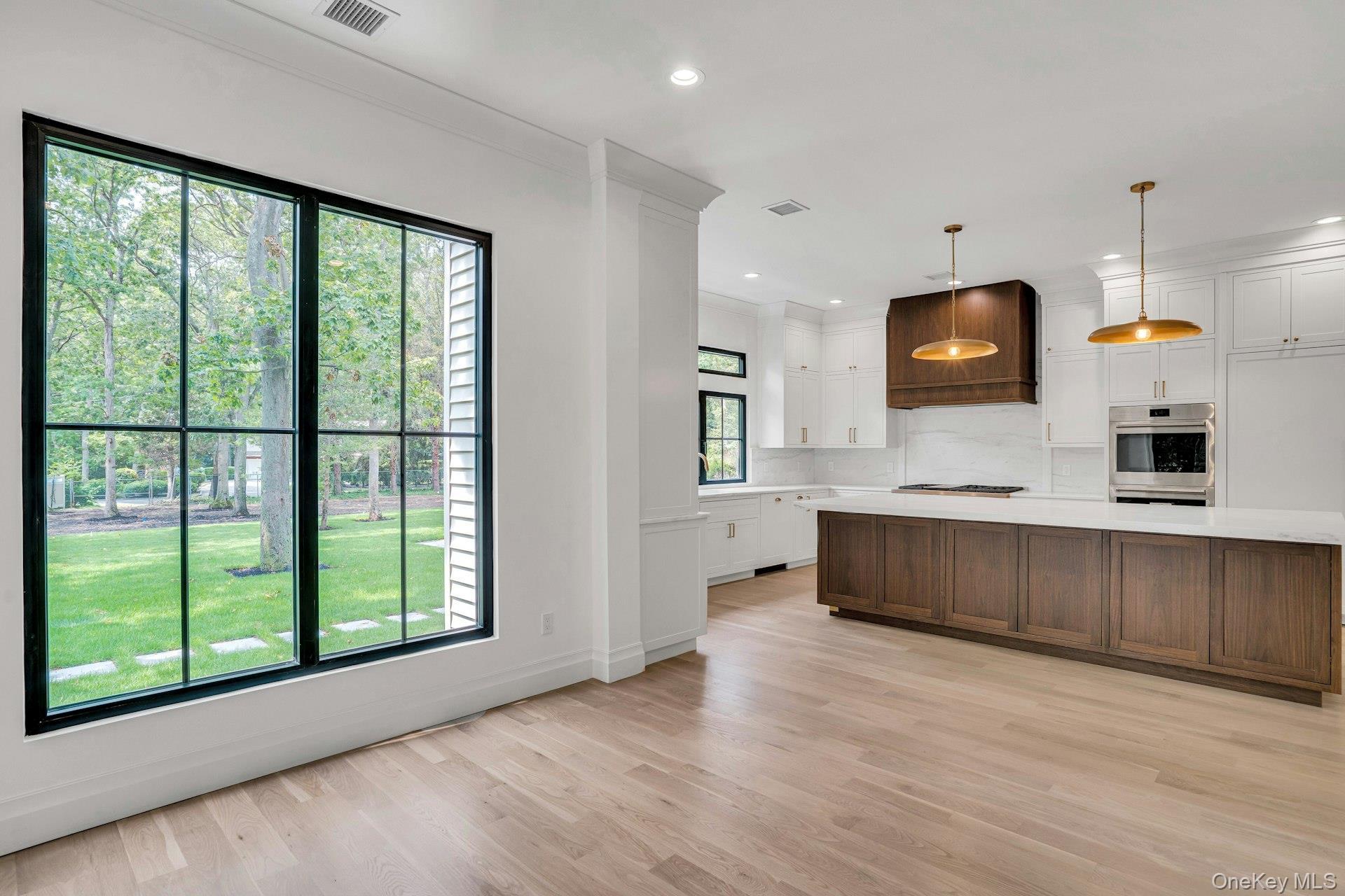 Single Family Weeks  Suffolk County, NY 11746, MLS-896348-18