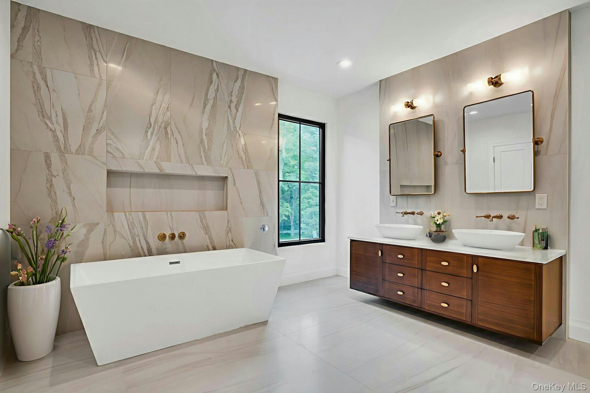 Single Family Weeks  Suffolk County, NY 11746, MLS-896348-36