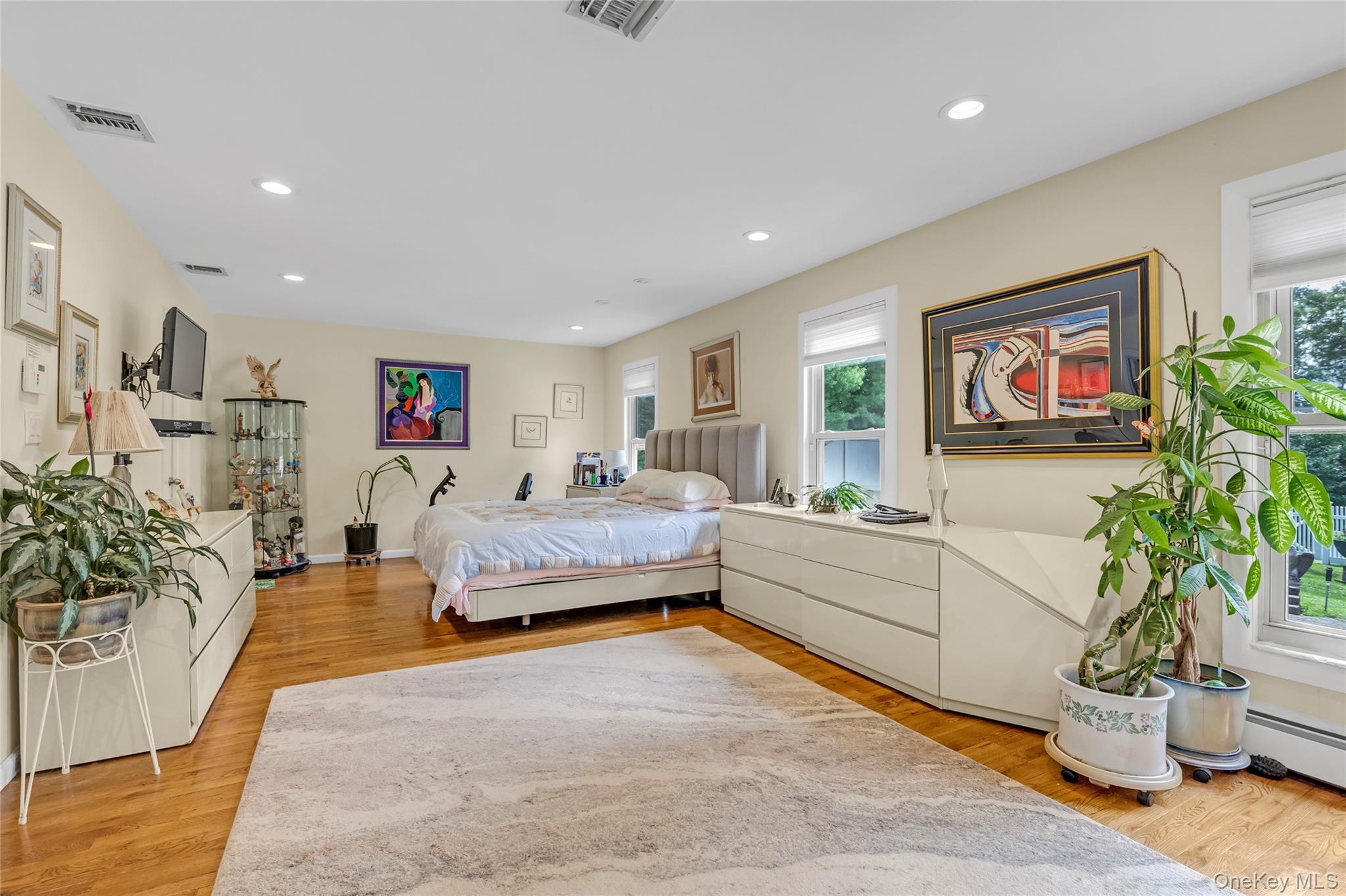 Single Family Melody Nassau County, NY 11709, MLS-896350-13