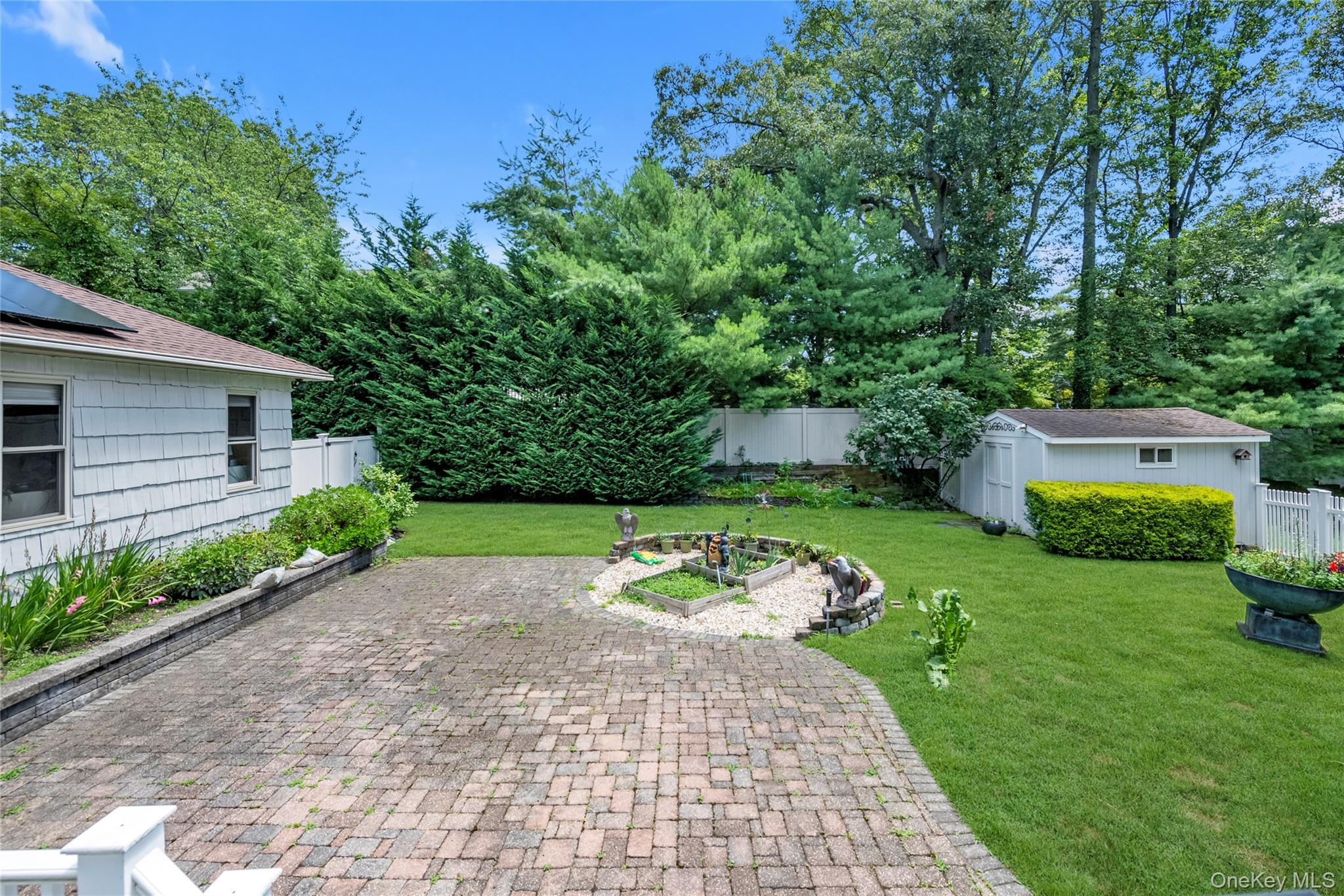 Single Family Melody Nassau County, NY 11709, MLS-896350-19