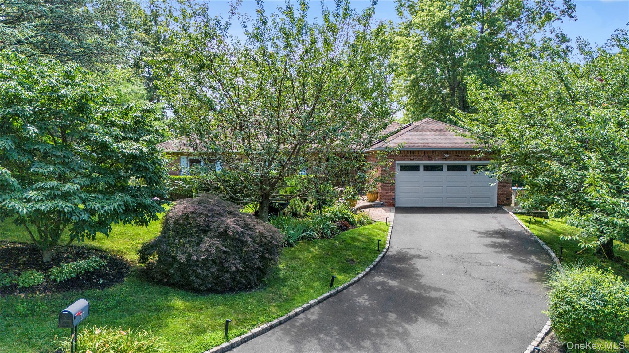 Single Family Melody Nassau County, NY 11709, MLS-896350-22