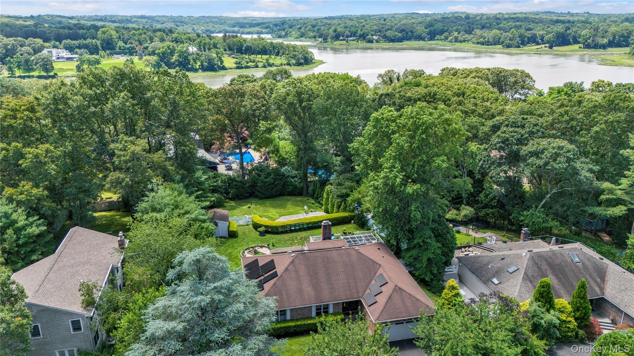 Single Family Melody Nassau County, NY 11709, MLS-896350-24