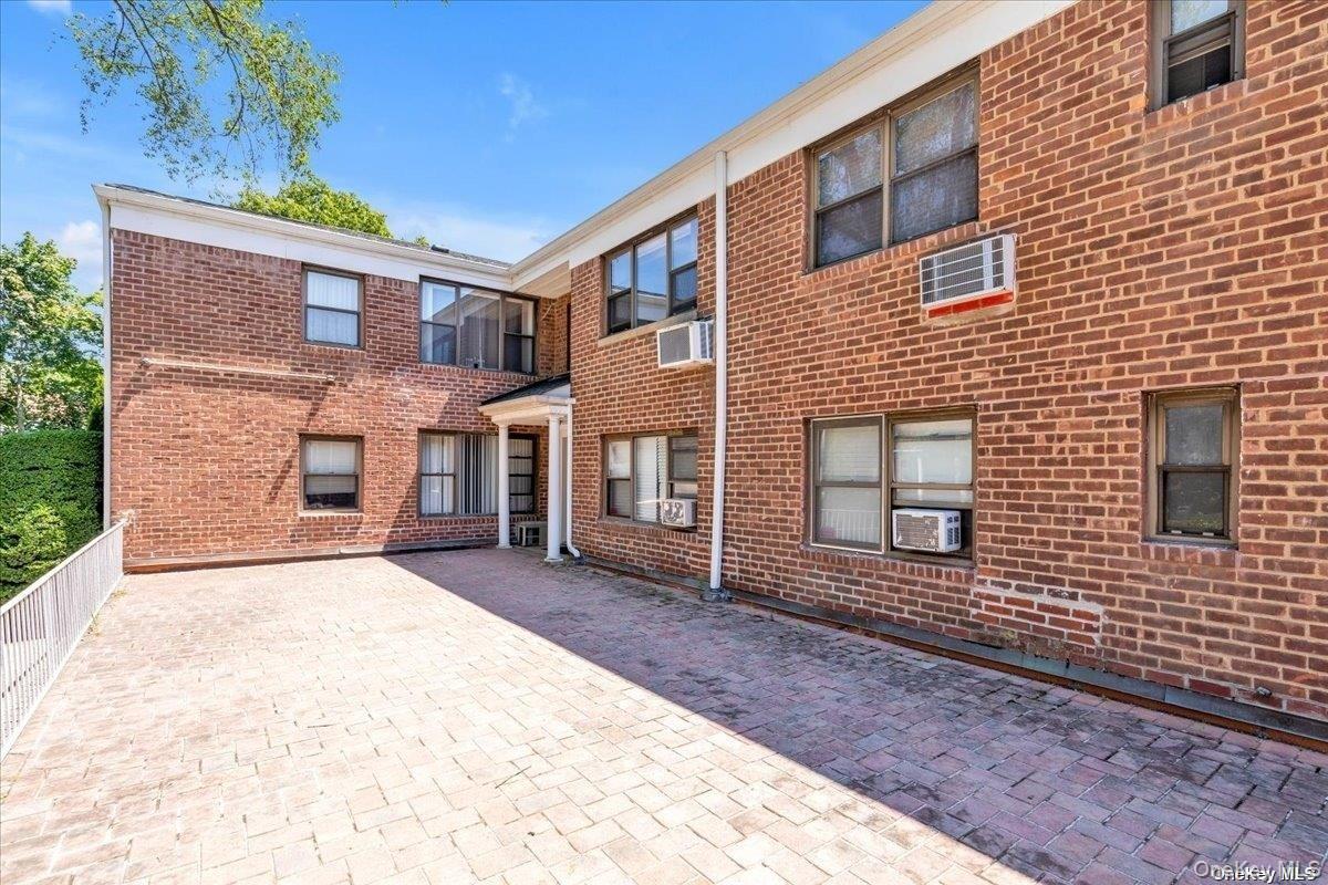 Coop E Broadway  Nassau County, NY 11557, MLS-896357-16