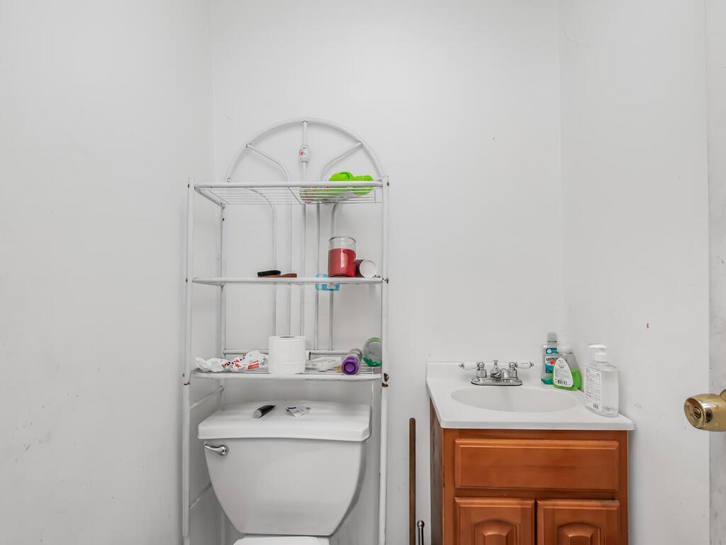 Commercial Sale Fulton Brooklyn, NY 11207, MLS-896373-10