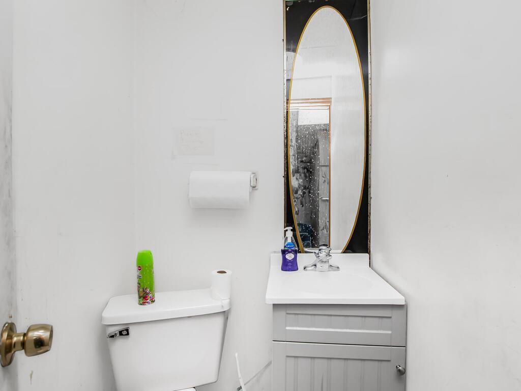 Commercial Sale Fulton Brooklyn, NY 11207, MLS-896373-9